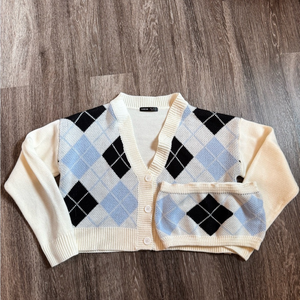 Cream and Blue Argyle Cardigan